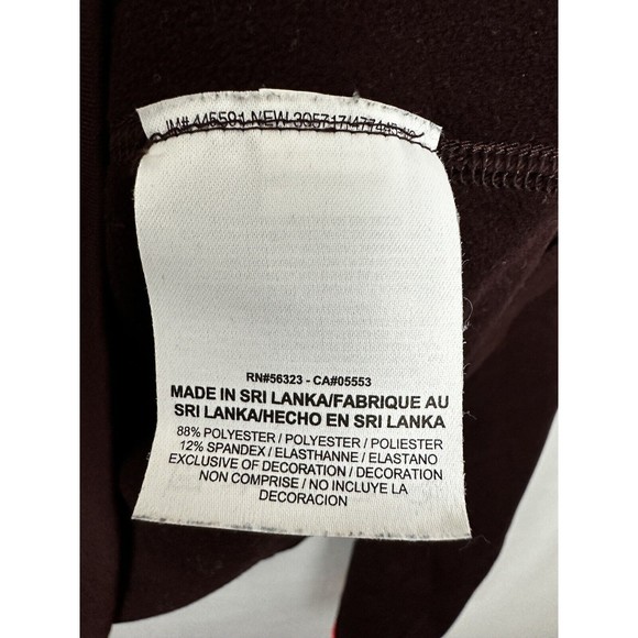 Nike Women’s Active Pullover Size Medium Maroon 1/2 Zip Thumb Holes Lightweight - Picture 6 of 8